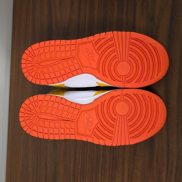 Nike Dunk High (2021) "University Gold" Women's Size 5.5 DQ4691 700 New - Picture 7 of 9